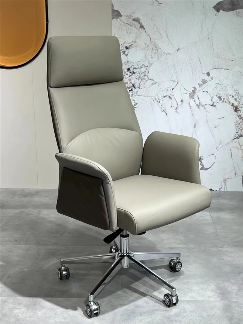 经理总栽办公椅