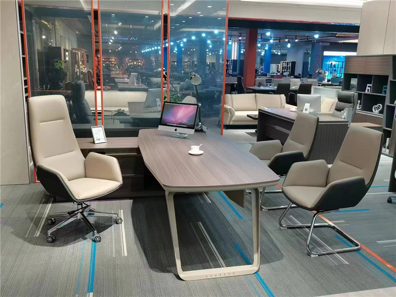 经理总栽办公椅