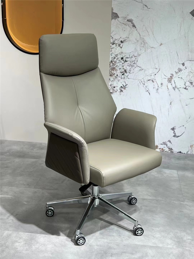 经理总栽办公椅