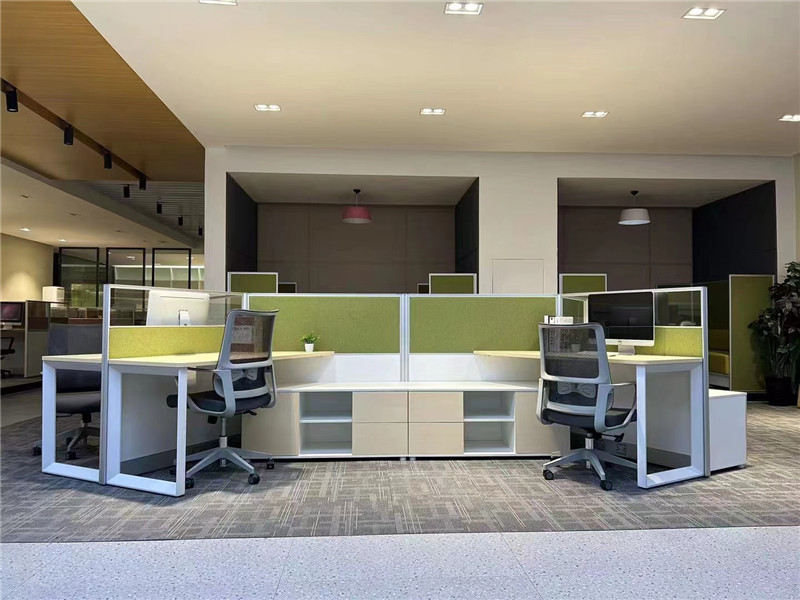 屏风式办公工位